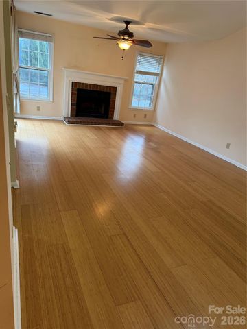 3200 Selwyn Farms Lane 6, Charlotte, NC 28209