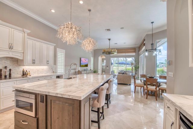 8801 Wellington View Drive, West Palm Beach, FL 33411