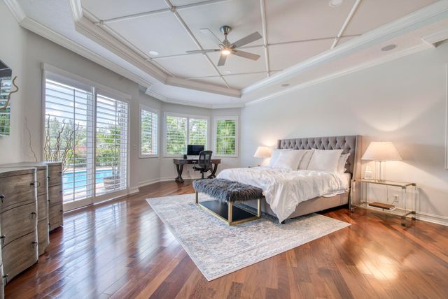 8801 Wellington View Drive, West Palm Beach, FL 33411