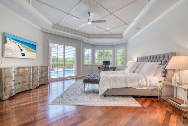 8801 Wellington View Drive, West Palm Beach, FL 33411