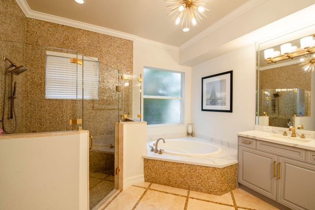 8801 Wellington View Drive, West Palm Beach, FL 33411