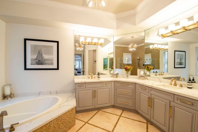 8801 Wellington View Drive, West Palm Beach, FL 33411