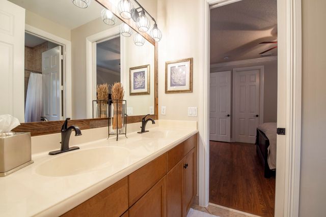 8801 Wellington View Drive, West Palm Beach, FL 33411