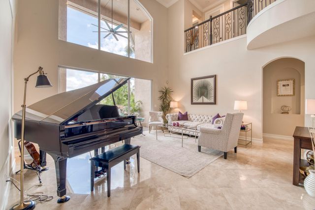 8801 Wellington View Drive, West Palm Beach, FL 33411