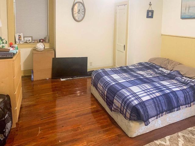 25 George Street B, Charleston, SC 29403