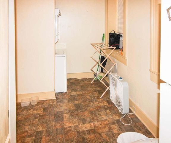 25 George Street B, Charleston, SC 29403