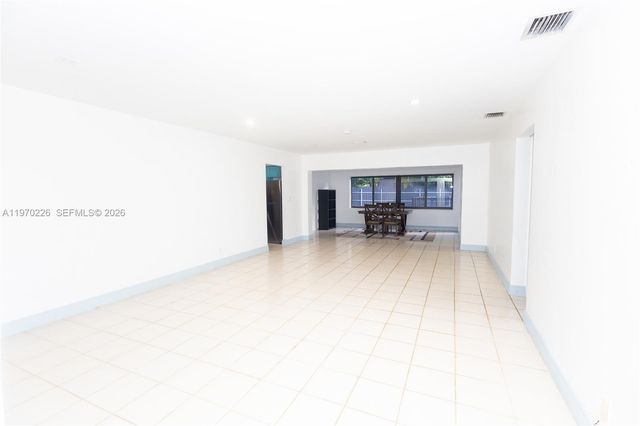 772 Pennsylvania Ave 772, Fort Lauderdale, FL 33312