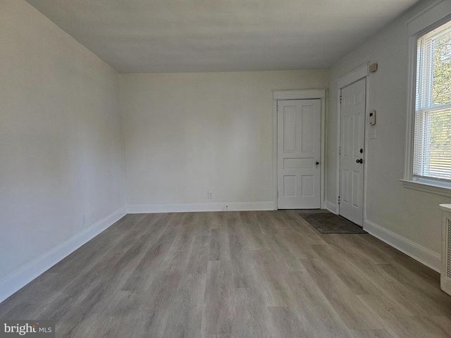 912 MCCABE AVE, Wilmington, DE 19802