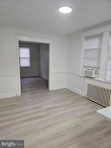 912 MCCABE AVE, Wilmington, DE 19802