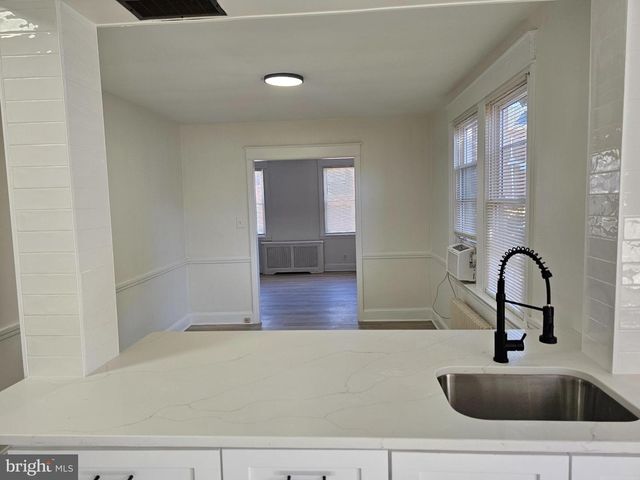 912 MCCABE AVE, Wilmington, DE 19802