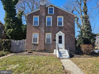 912 MCCABE AVE, Wilmington, DE 19802