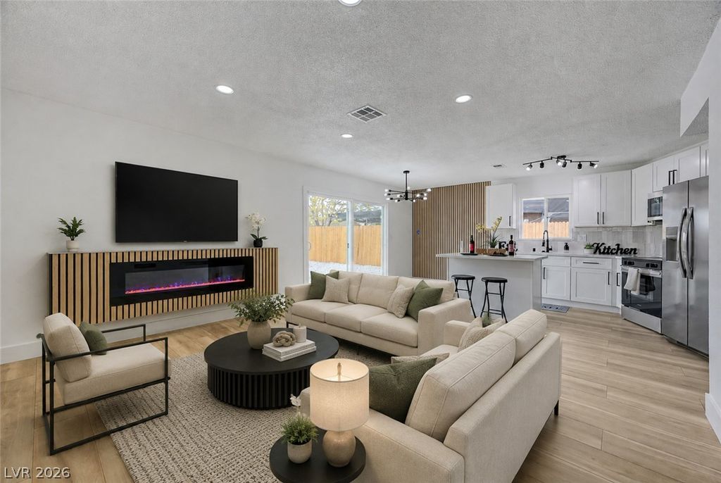 2253 La Puente Street, Las Vegas, NV 89115 — exterior