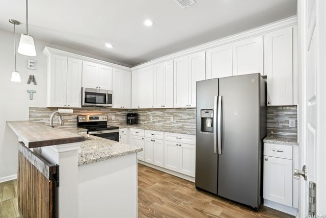 156 Remington, Spring Branch, TX 78070