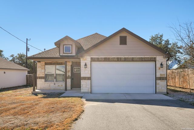 156 Remington, Spring Branch, TX 78070