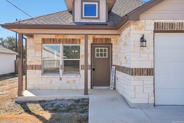 156 Remington, Spring Branch, TX 78070