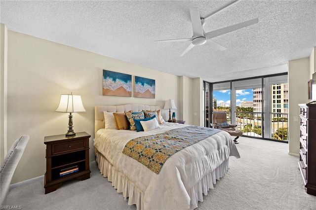 4401 Gulf Shore Blvd N Unit 804, Naples, FL 34103