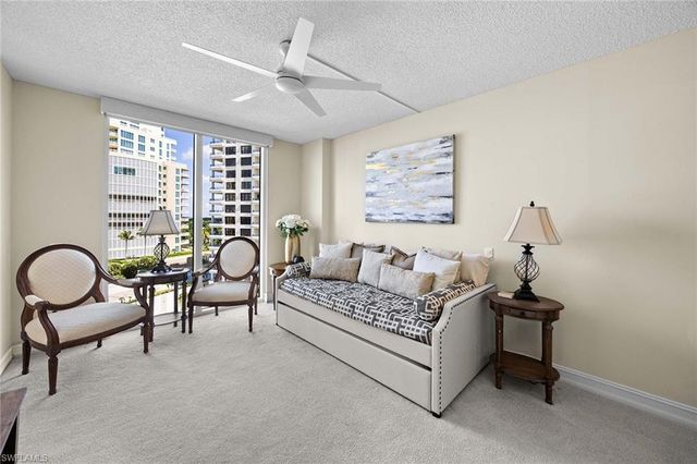 4401 Gulf Shore Blvd N Unit 804, Naples, FL 34103