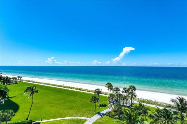 4401 Gulf Shore Blvd N Unit 804, Naples, FL 34103
