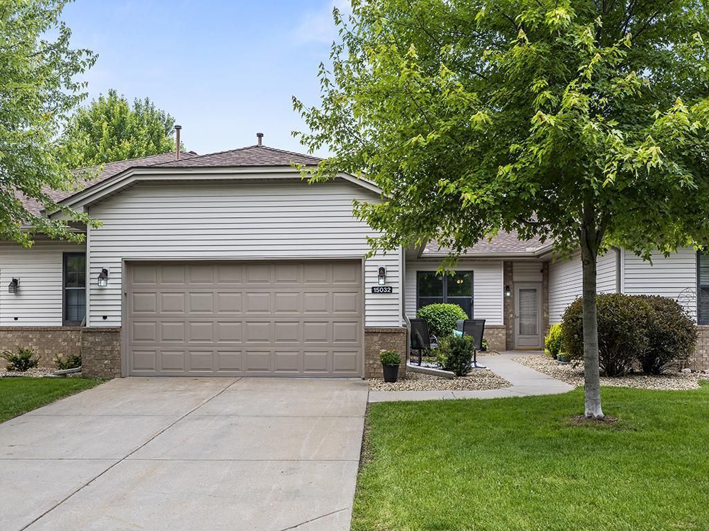 15032 Derby Circle, Rosemount, MN 55068