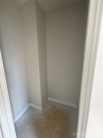 716 Pinecone Drive 22, Gastonia, NC 28056