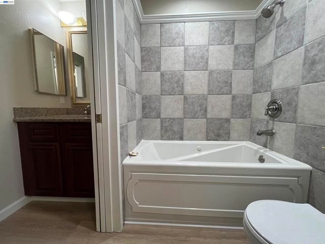 4176 San Pablo Dam Rd B, El Sobrante, CA 94803