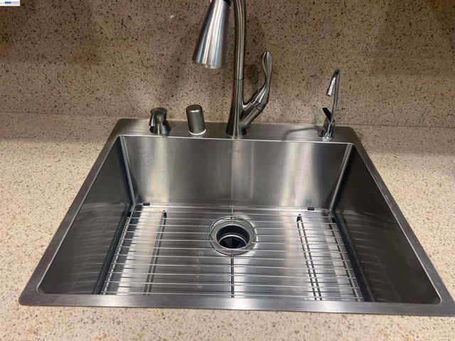 4176 San Pablo Dam Rd B, El Sobrante, CA 94803