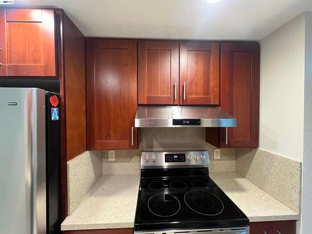 4176 San Pablo Dam Rd B, El Sobrante, CA 94803