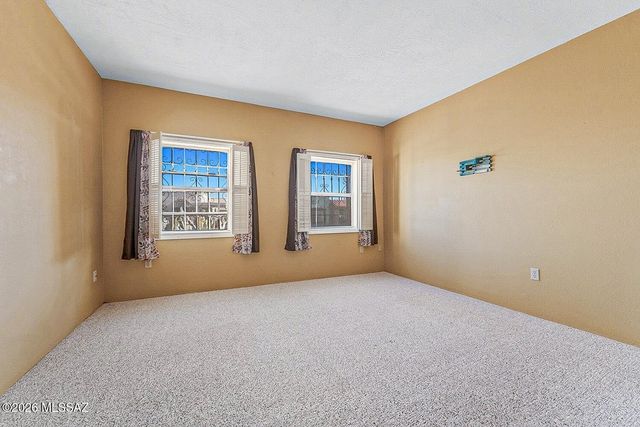 1085 W Camino Sagasta, Green Valley, AZ 85622