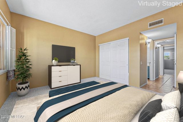 1085 W Camino Sagasta, Green Valley, AZ 85622