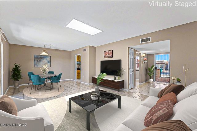 1085 W Camino Sagasta, Green Valley, AZ 85622