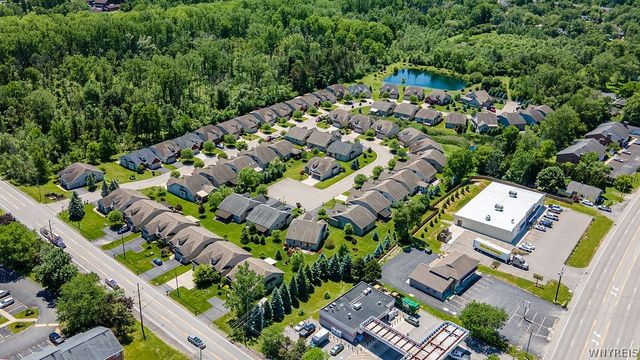 13 Logan Lane, Lancaster, NY 14086