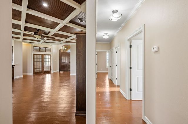 2381 Santa Maria Ln, Corpus Christi, TX 78415