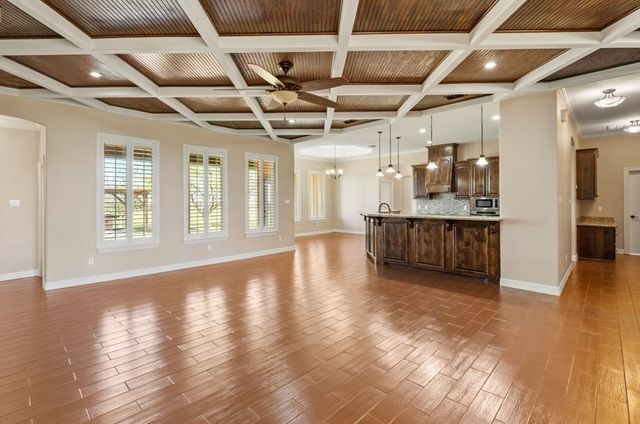 2381 Santa Maria Ln, Corpus Christi, TX 78415