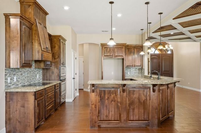 2381 Santa Maria Ln, Corpus Christi, TX 78415