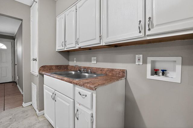 3981 MAYNARD DR, Memphis, TN 38109