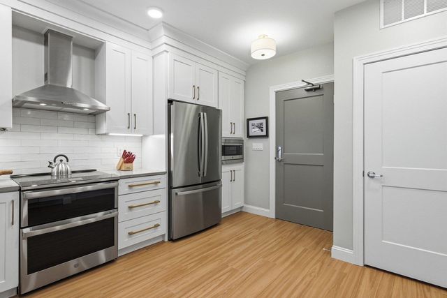 99 Foundry Place 306, Portsmouth, NH 03801