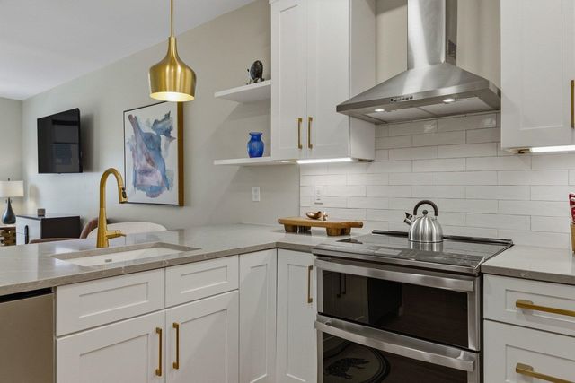 99 Foundry Place 306, Portsmouth, NH 03801