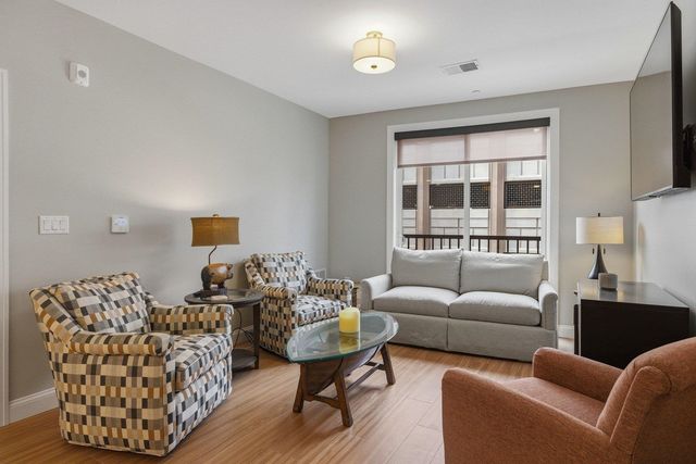 99 Foundry Place 306, Portsmouth, NH 03801