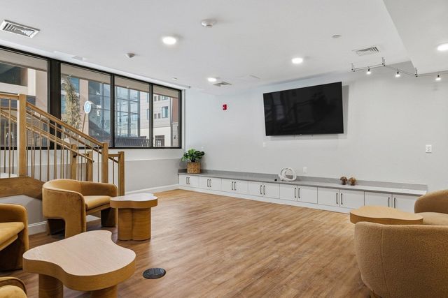 99 Foundry Place 306, Portsmouth, NH 03801