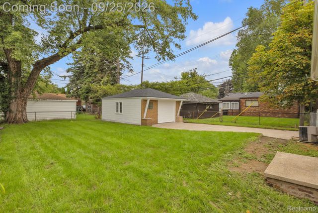 12705 Beaverland Street, Detroit, MI 48223