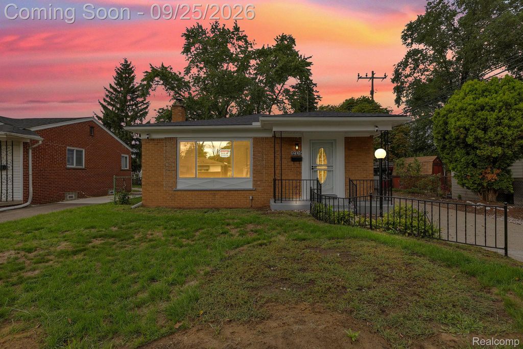 12705 Beaverland Street, Detroit, MI 48223