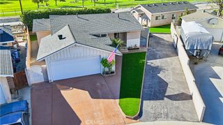 21005 Longworth, Lakewood, CA 90715