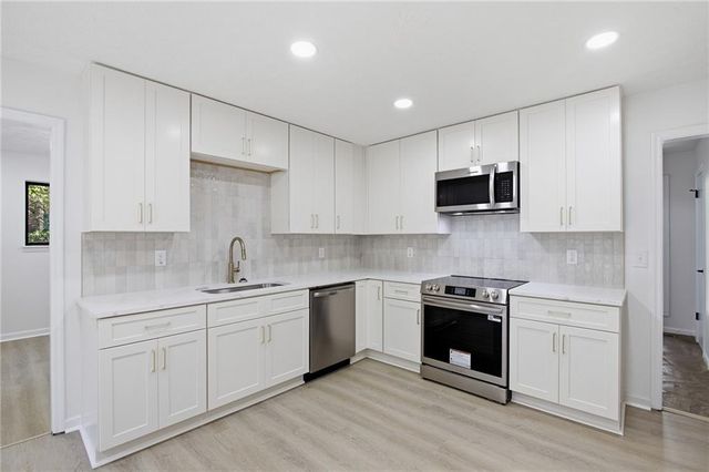 3479 Vinings North Trail SE, Smyrna, GA 30080