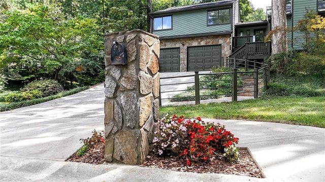 3479 Vinings North Trail SE, Smyrna, GA 30080