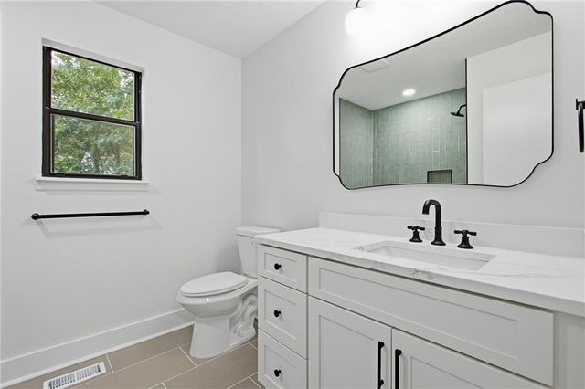 3479 Vinings North Trail SE, Smyrna, GA 30080