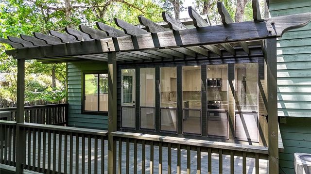 3479 Vinings North Trail SE, Smyrna, GA 30080