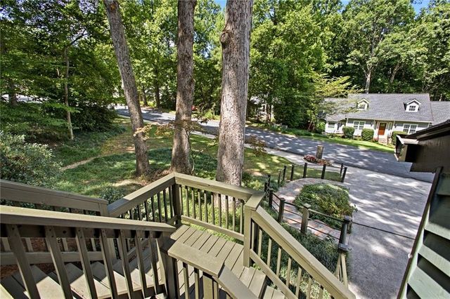 3479 Vinings North Trail SE, Smyrna, GA 30080