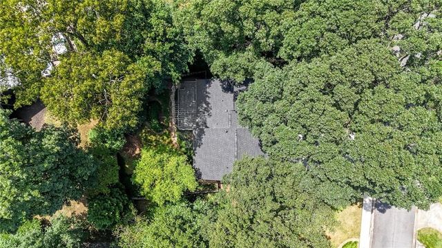 3479 Vinings North Trail SE, Smyrna, GA 30080