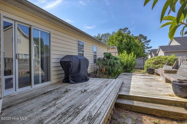 6604 Stoddard Road, Wilmington, NC 28412