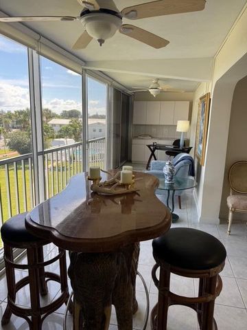 907 Marina Drive 306, North Palm Beach, FL 33408